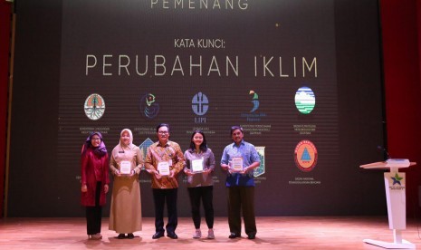 Para peraih penghargaan dalam Government Social Media Award 2019.