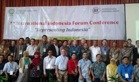 Para peserta International Indonesia Forum (IIF) ke-7