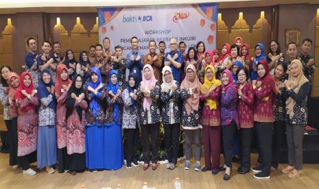 Para peserta pelatihan guru SD yang diadakan oleh BCA