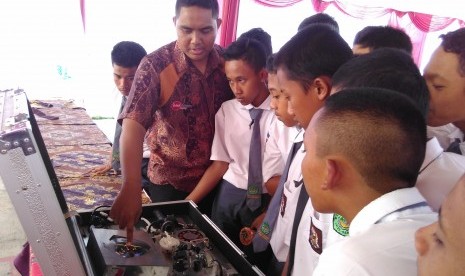 Para siswa SMK Kurikulum Teknik Sepeda Motor (KTSM)