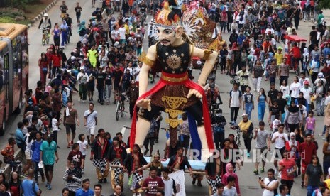 Parade batik. Ilustrasi