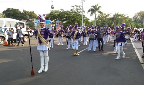 Parade Jakarta Seaside Carnival berakhir di Pantai Ancol Lagoon