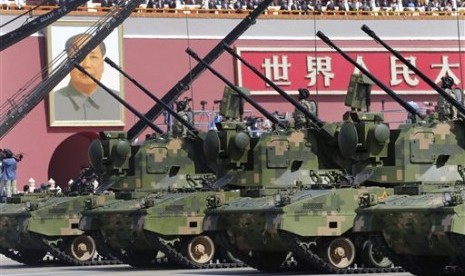 Parade militer Cina di Lapangan Tiananmen memperingati 70 tahun berakhirnya PD II, Kamis (3/9).