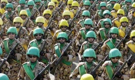 Parade militer Iran 