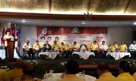 Partai Golkar menyelenggarakan rapat konsultasi nasional yang dihadiri oleh ketua dan sekretaris DPD Provinsi seluruh Indonesia di Hotel Inna Grand Bali Beach Hotel Sanur Bali, 21-22 Maret 2017 