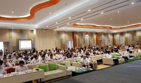 Partai Keadilan Sejahtera (PKS), menggelar penutupan rangkaian acara workshop pemenangan pemilu bertema “Grounded Special Program (GSP) for Politics and Election Konsolidasi Pemenangan Hati Rakyat dalam Pemilu 2019” di Ballroom Haris Hotel, Samarinda, Ahad (20/1).