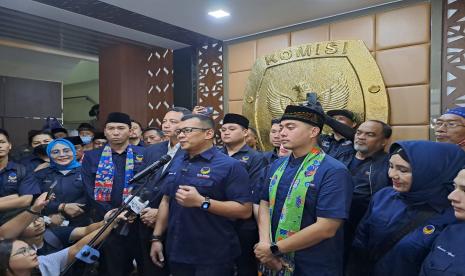 Partai Nasional Demokrat (Nasdem) DKI Jakarta mendaftarkan bakal calon legislatif (bacaleg) untuk pemilihan umum (Pemilu) 2024 ke Komisi Pemilihan Umum (KPU) DKI Jakarta di Jalan Salemba Raya, Jakarta Pusat, Kamis (11/5/2023).