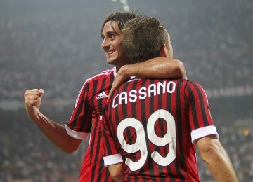 Partai perdana Liga Italia Seri A, AC Milan melawan Lazio di stadion Sansiro, Italia, Jumat (9/9) berkesudahan imbang 2-2. (AP Photo/Antonio Calanni)