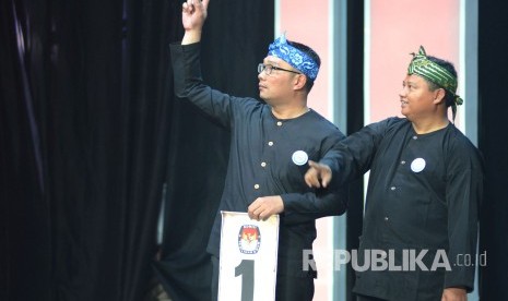 Pasangan calon gubernur dan wakil gubernur Jawa Barat, Ridwan Kamil dan Uu Ruzhanul Ulum