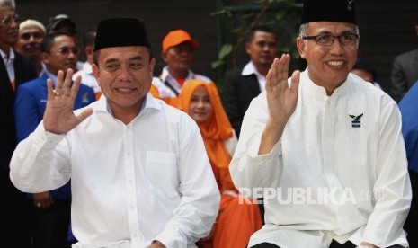 Pasangan calon gubernur dan wakil gubernur Aceh, Irwandi Yusuf-Nova Iriansyah. 