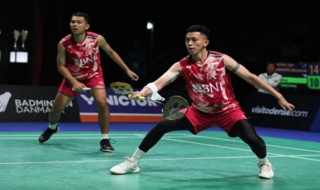 Pasangan Fajar Alfian/Muhammad Rian Ardianto saat beraksi di Denmark Open 2023 di Odense.