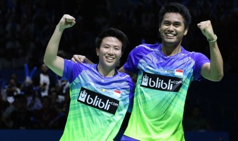 Tontowi Ahmad (kanan) bersama Liliyana Natsir