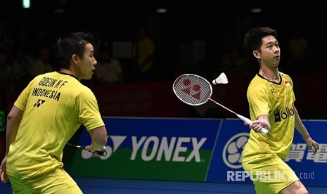 Pasangan ganda putra Indonesia Kevin Sanjaya Sukamuljo (kiri) dan  Markus Fernaldi Gideon (foto: ilustrasi)