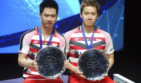 Pasangan ganda putra Indonesia, Marcus Gideon Fernaldi/Kevin Sanjaya Sukamulja menjadi juara di All England, Ahad (18/3).