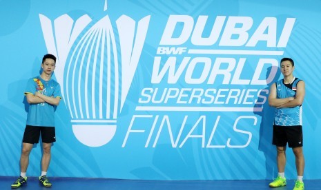 Pasangan muda Indonesia, Kevin Sanjaya Sukamuljo/Gideon Marcus Fernaldi dalam keikutsertaannya pertama kali di turnamen BWF Dubai World Super Series Finals 2016.