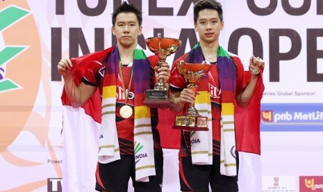 Pasangan muda Kevin Sanjaya Sukamuljo/Gideon Marcus Fernaldi menjuarai turnamen India Open Super Series 2016, Ahad (3/4).