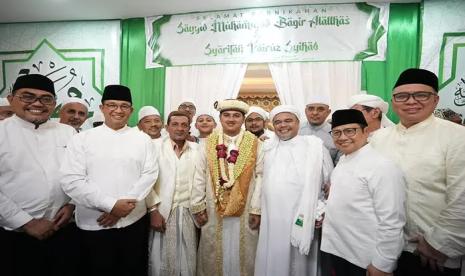 Pasangan nies Rasyid Baswedan-Abdul Muhaimin Iskandar (Amin) bertemu pendiri FPI Habib Rizieq Shihab (HRS) di Petamburan, Jakarta Pusat, Rabu (27/9/2023) malam WIB.