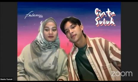 Pasangan selebritas Dinda Hauw dan Rey Mbayang membintangi film drama Cinta Subuh yang akan segera memulai syuting pada Agustus 2020.