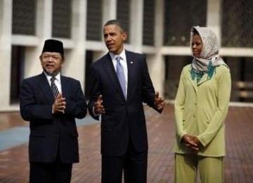 Pasangan Barack Obama di Istiqlal