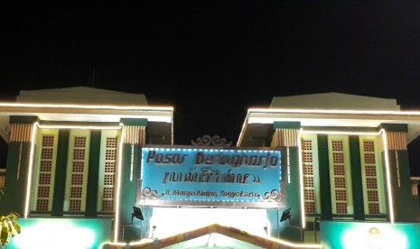 Pasar Beringharjo Yogyakarta.