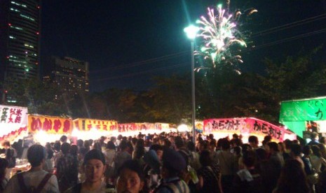 Pasar malam atau hanabi di Jepang