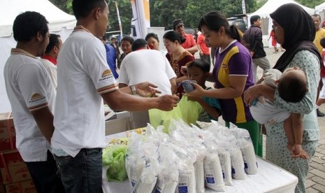 Pasar Murah (Ilustrasi) Dinas Perdagangan dan Perindustrian Kabupaten Kulon Progo, Daerah Istimewa Yogyakarta, menggelar pasar murah di 12 kecamatan/kapanewon.