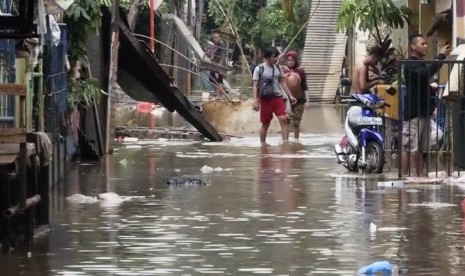 Pascabanjir di kawasan Cipinang Melayu, Jakarta Timur