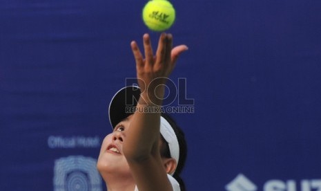 Pasien operasi jantung diminta tidak berolahraga berat dulu, seperti bermain tenis.