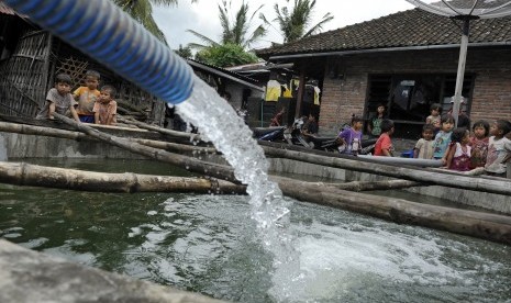 Pasokan air Yogyakarta dipastikan melewati penyairan sehingga aman dari cemaran abu Kelud.