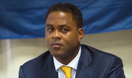 Patrick Kluivert akan menjadi pelatih timnas Indonesia menggantikan Shin Tae-yong seperti diumumkan pakar transfer sepak bola Eropa Fabrizio Romano.