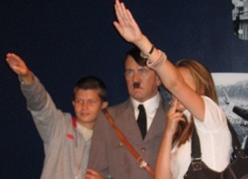 Patung Hitler