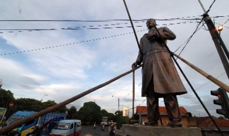 Patung Jenderal Besar Soedirman.