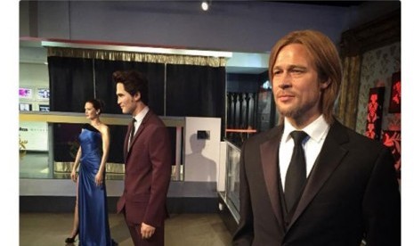 Patung lilin Angelina Jolie dan Brad Pitt di Madame Tussauds London dipisah seiring dengan gugatan cerai yang dilayangkan Jolie.