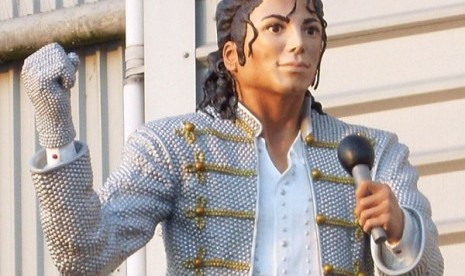 Patung Michael Jackson 