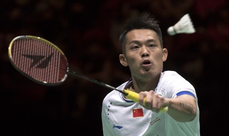 Pebulu tangkis Cina, Lin Dan.