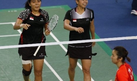 Pebulutangkis Indonesia, Greysia Polii dan Nitya Krishinda Maheswari yang menyumbang emas di Asian Games 2014.