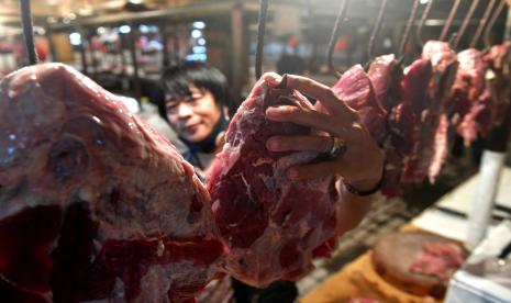 Ketersediaan daging sapi di Lampung jelang Ramadhan sebanyak 2.977 ton.