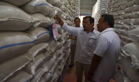 Perkembangan harga pangan strategis di wilayah Priangan Timur, Jawa Barat (Jabar), saat ini memengaruhi kenaikan inflasi. Berdasarkan data BPS periode Januari 2023, tingkat inflasi di Priangan Timur secara bulanan mengalami kenaikan sebesar 0,41 persen (mtm).