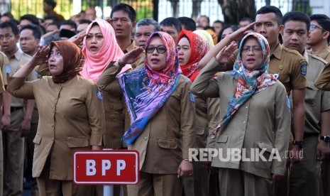  Pegawai Negeri Sipil (PNS) Kemendagri