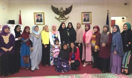 Peggy Melati Sukma usai memberikan motivasi ke TKW Qatar beberawa waktu lalu.