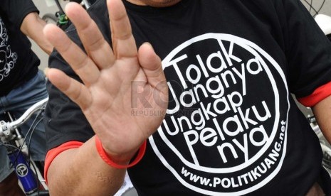 Pegiat Pemilu Bersih melakukan aksi kampanye 