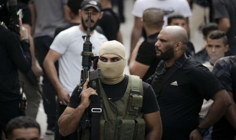 Pejuang Hamas melancarkan operasi badai Al Aqsa.