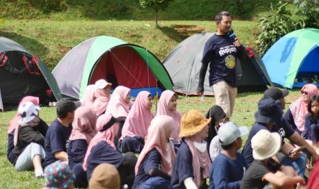 Pejuang Rupiah dari Departemen Pengelolaan Uang Bank Indonesia, Ratno Rachmawan (Wawan) menjelaskan penting bagi masyarakat untuk cinta bangga dan paham rupiah. 