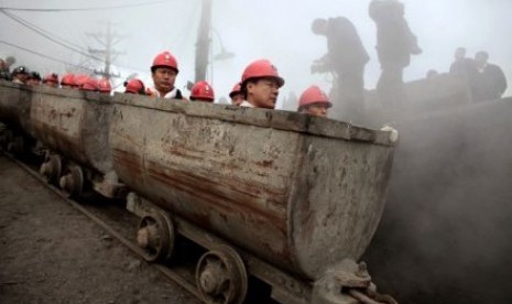 Sebanyak 16 orang tewas dalam kecelakaan di tambang batu bara di Kota Panzhou, Provinsi Guizhou, Cina.