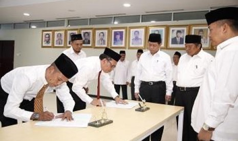 Pelantikan delapan pejabat baru di Kemenag.