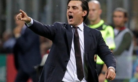 Pelatih AC Milan, Vicenzo Montella.