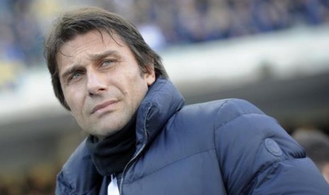 Pelatih Antonio Conte.