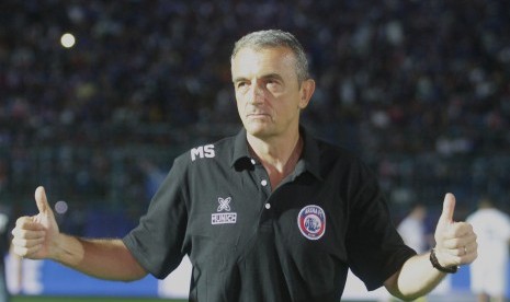 Pelatih Arema FC, Milomir Seslija