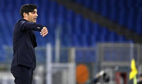 Pelatih AS Roma, Paulo Fonseca.