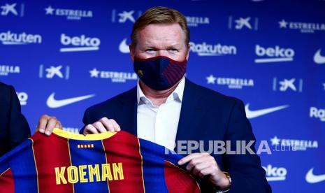 Pelatih Barcelona Ronald Koeman 